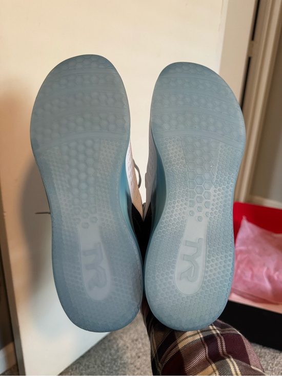 Brand New TYR CTX-1 Trainer White & Light Blue Men’s size 11